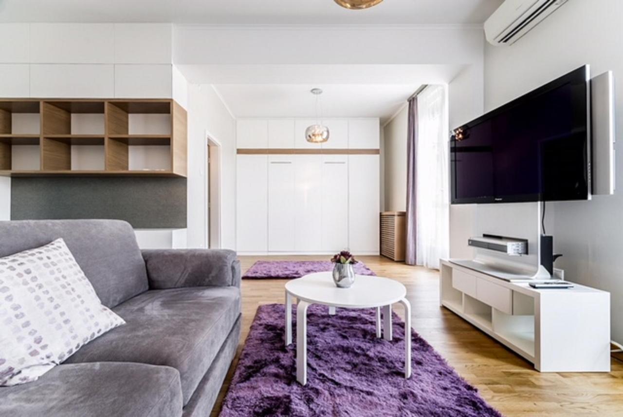 Breathless Basilika View Elegant Flat With Balcony Need Reservation X Free Parking ブダペスト エクステリア 写真