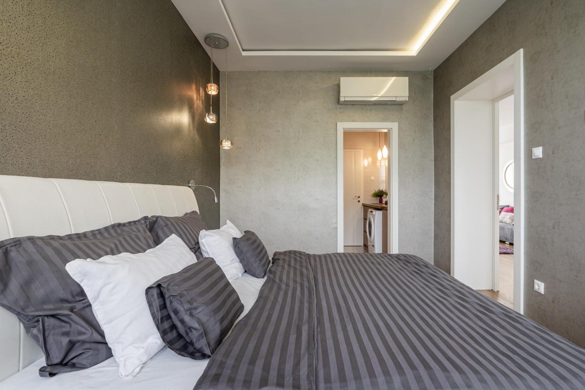 Breathless Basilika View Elegant Flat With Balcony Need Reservation X Free Parking ブダペスト エクステリア 写真